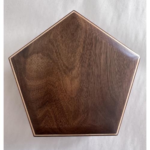 Pentagon Box designed by Akio Kamei