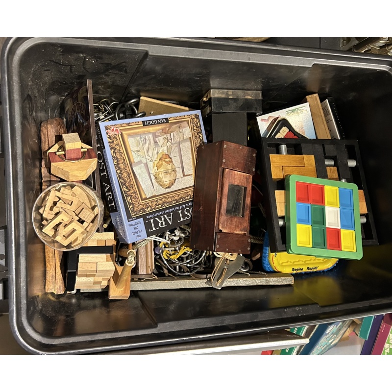 Entire Collection Liquidation, Hundreds of Puzzles