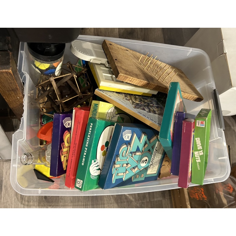 Entire Collection Liquidation, Hundreds of Puzzles