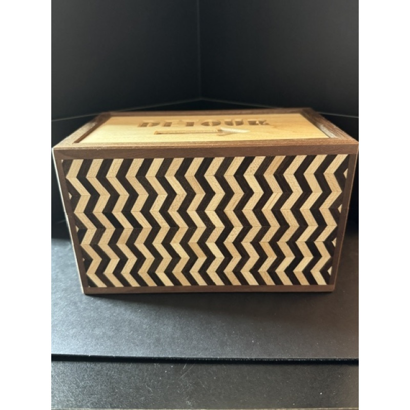 Detour Box by Ludignum
