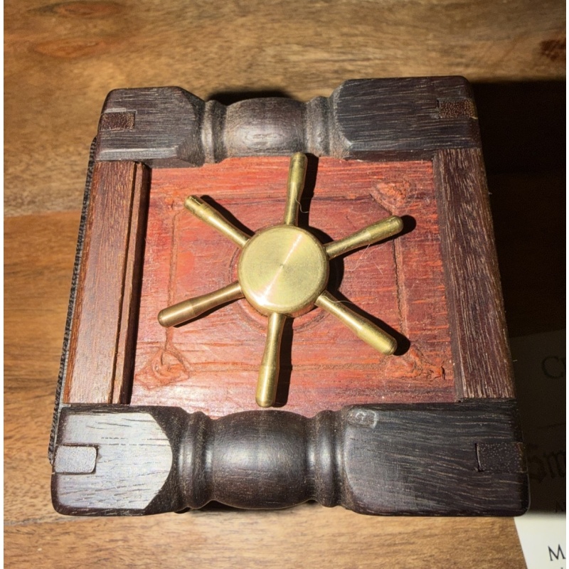 Jesse Born Smuggler's Hold Infinity Cube - Signed COA 12/23/25, Original Shipper with Insert