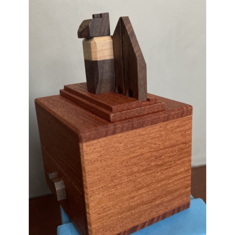 Thinking Bat by Yoh Kakuda