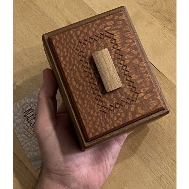 Kleeshay Box by DEDwood Crafts