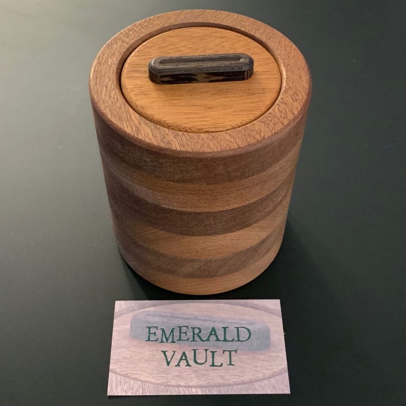 Emerald Vault - Dee
