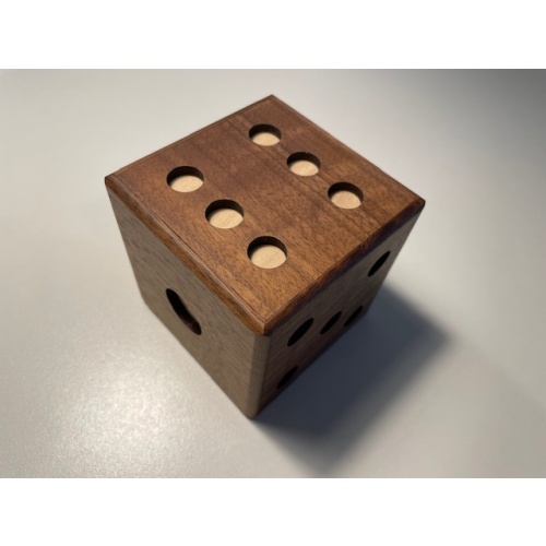 Karakuri Dice Puzzle Box