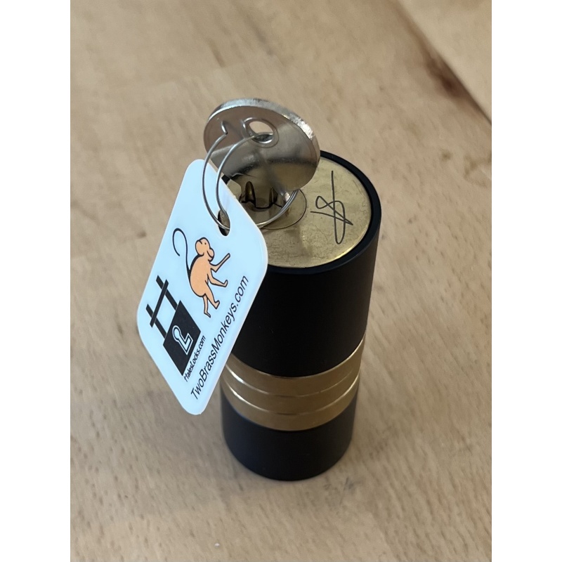 Who Dares Wins. Haleslock 6 meets Two Brass Monkeys