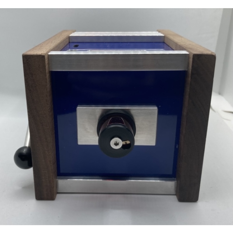 Bandit (blue) by MW Puzzles