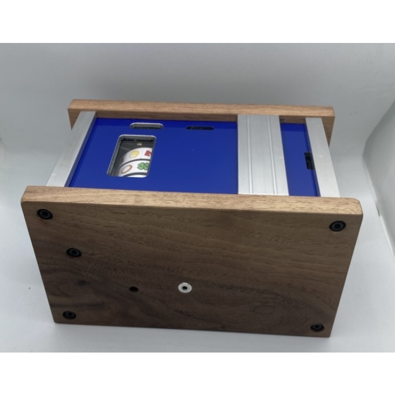 Bandit (blue) by MW Puzzles