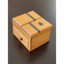 Drawer with a tree - Karakuri Box