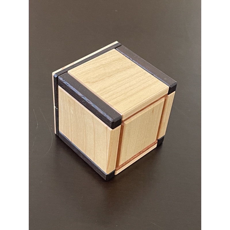 Reversible Box - Karakuri Box