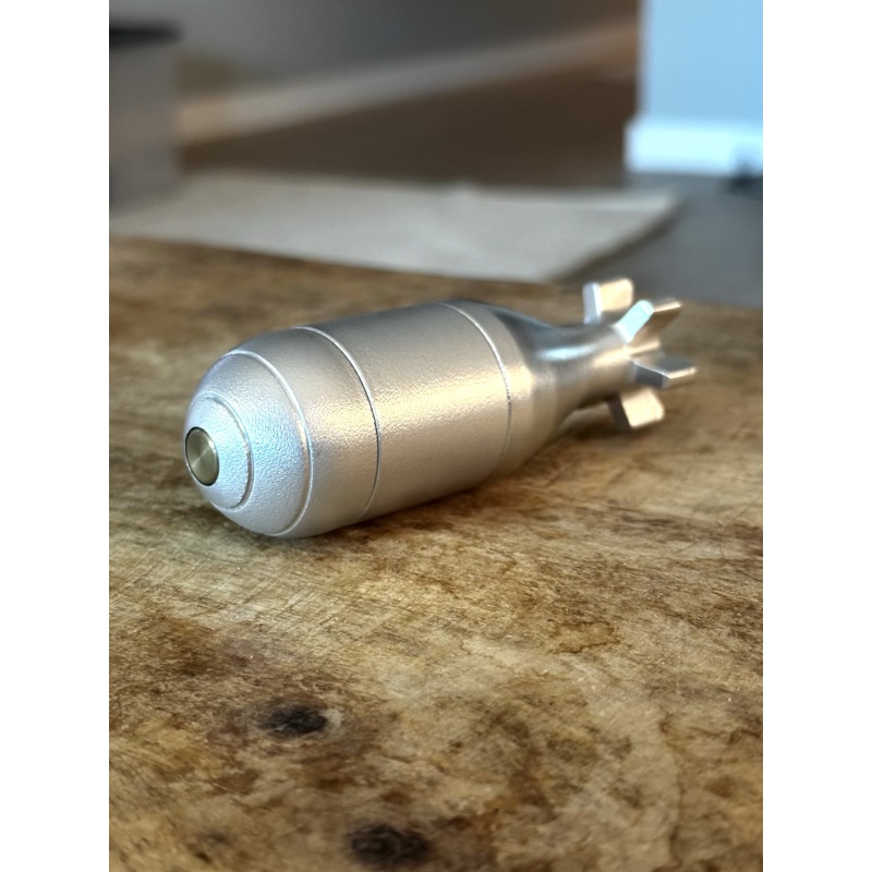 Bomb Destroyer & Houdini’s Torture Cell