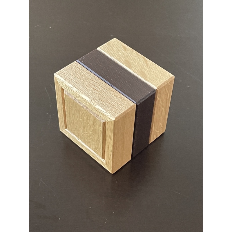 Kusha Box - Karakuri Box