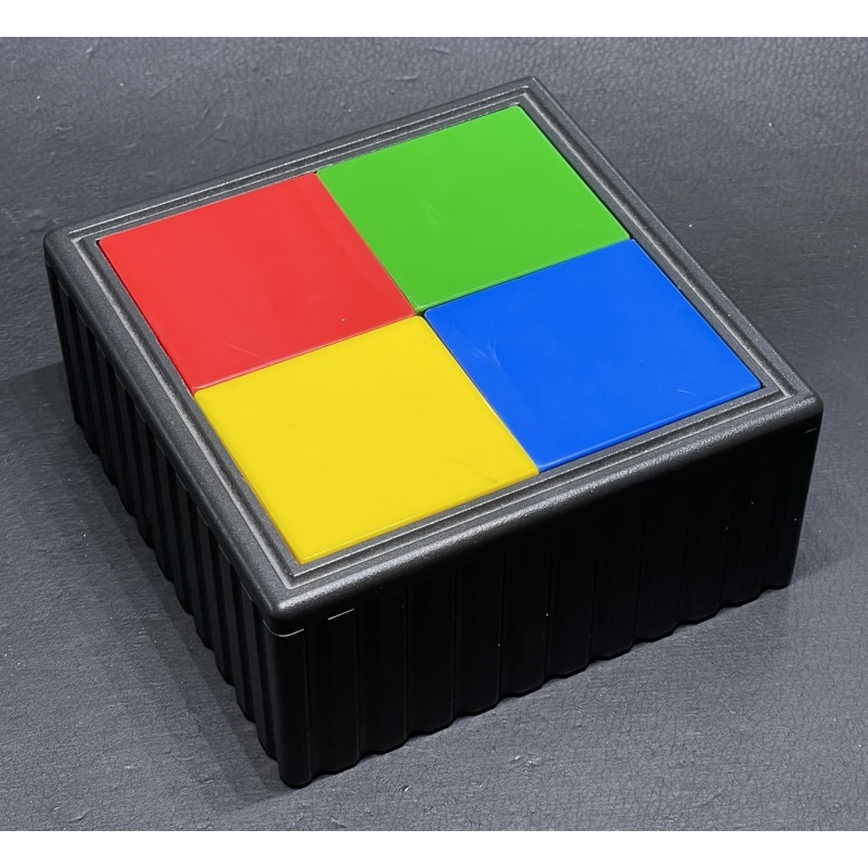 Sneaky Squares by ISHI (designed by Bill Cutler)