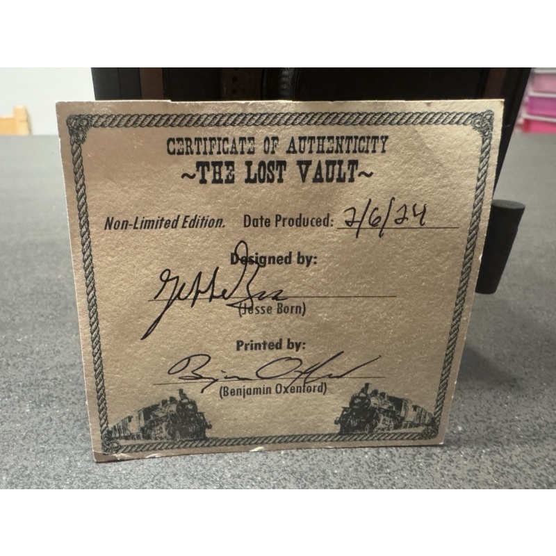 LOST VAULT - Jesse Born