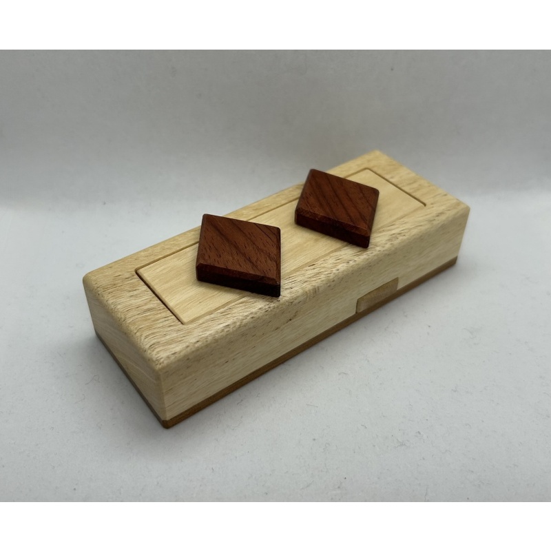 Diamond Case - Junichi Yananose (Juno)