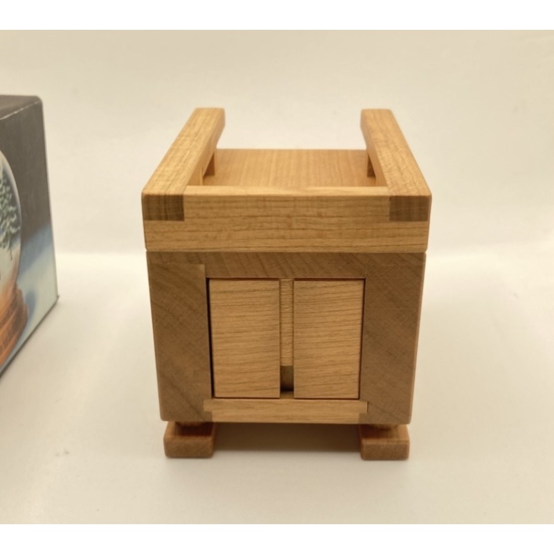 Well, well well. Where has buddy gone?! Japanese Secret Puzzle Box by Yasuaki Kikuchi (Karakuri)