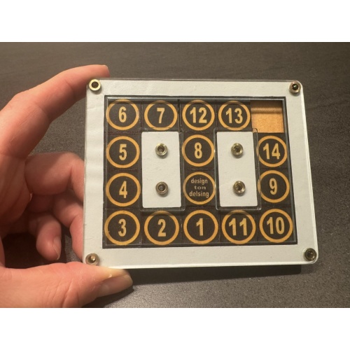 SLIDING 14 - Ton Delsing