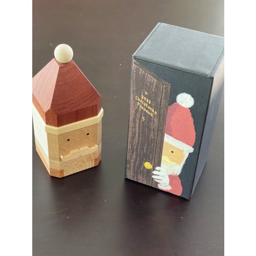 Sensitive Santa Karakuri Christmas