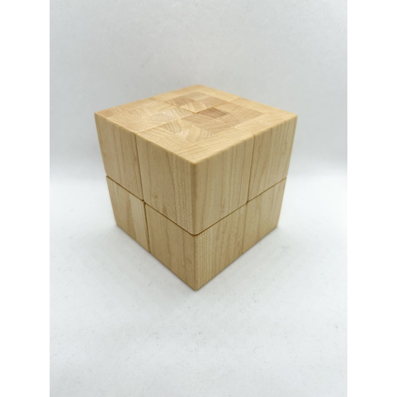 Four Piece Cube - Dic Sonneveld / Tom Lensch