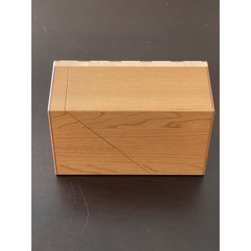 The W Karakuri Box- Kawashima