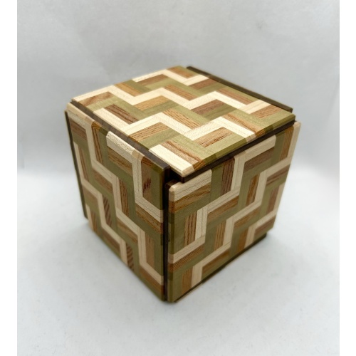 SOGO Box (2019) - Shou Sugimoto (Karakuri)