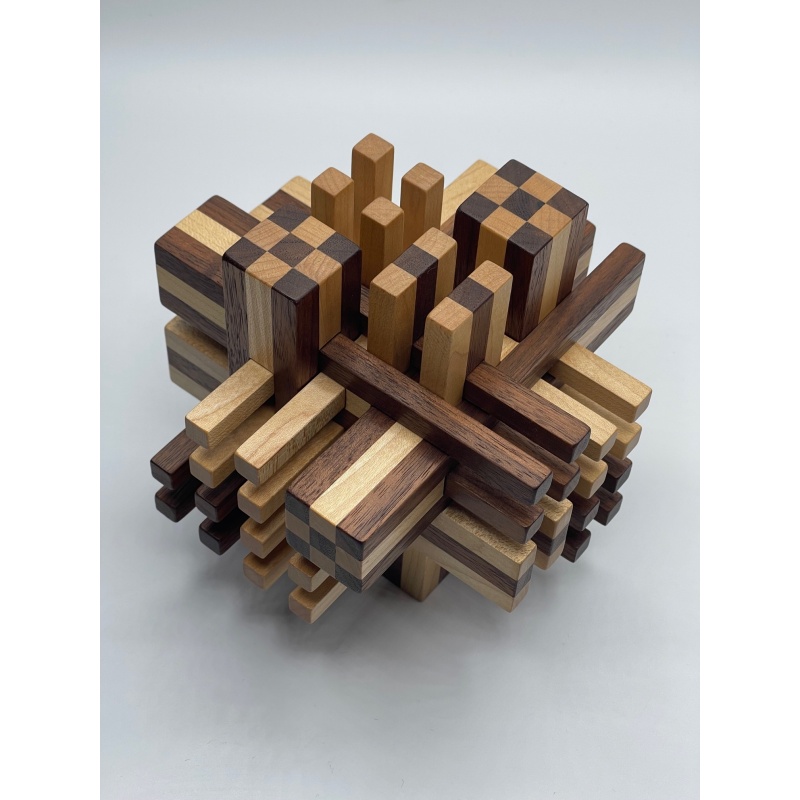 Bristle Burr - Lensch