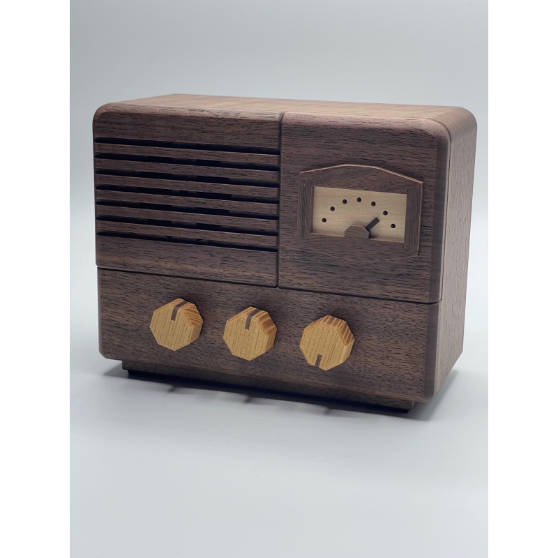 Antique Radio - Iwahara