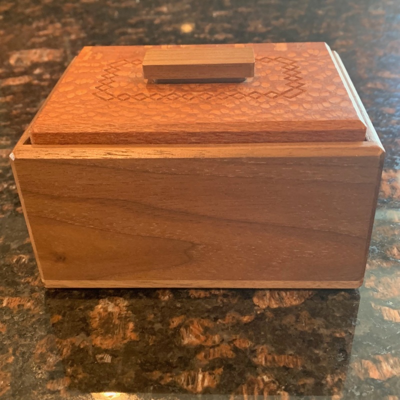 Kleeshay Box - DEDwood Crafts