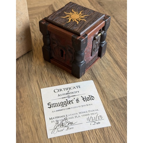 Smuggler's Hold - Jesse Born