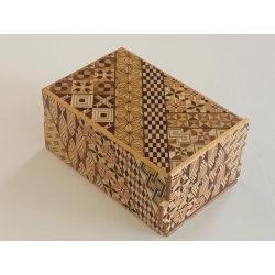  STUCK 5 Sun 14 or 21 + 1 Step Koyosegi Japanese Puzzle Box with 5 Yen coin