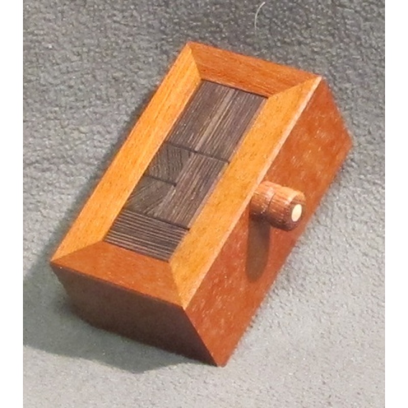 Pin-up box - Lucie Pauwels (Pelikan)