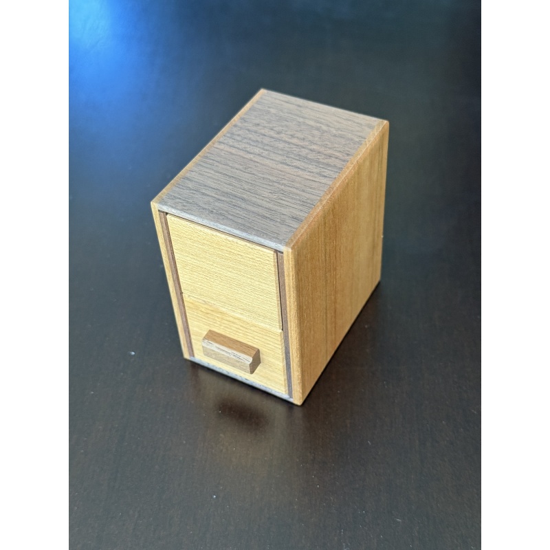 Nanomedashi - Karakuri Box