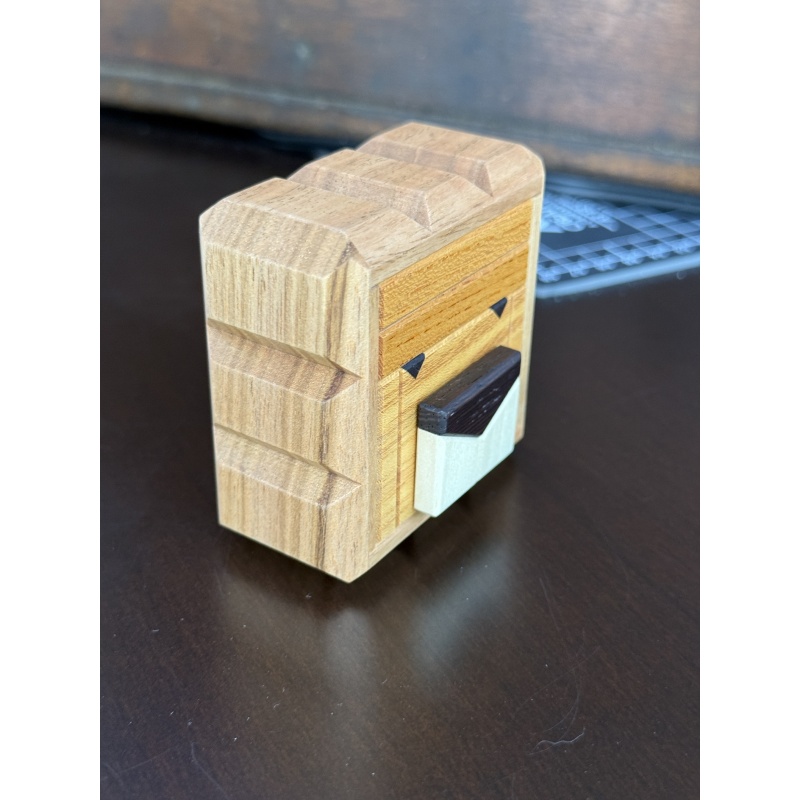 Angry Lion - Karakuri Box - Kasho