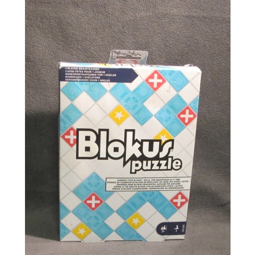 Blokus brainteaser puzzle