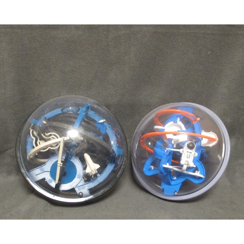 lot of 9 dexterity maze puzzles