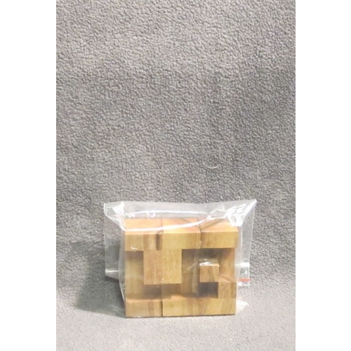 Burrglar by Peter Hajek and Wil Strijbos (Pelikan)