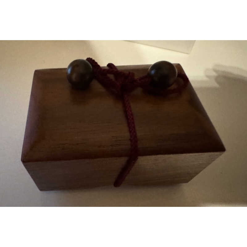 String box 2 - Akio Kamei - Karakuri club