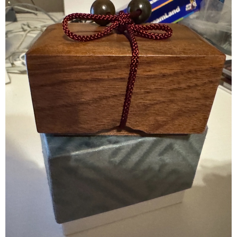 String box 2 - Akio Kamei - Karakuri club