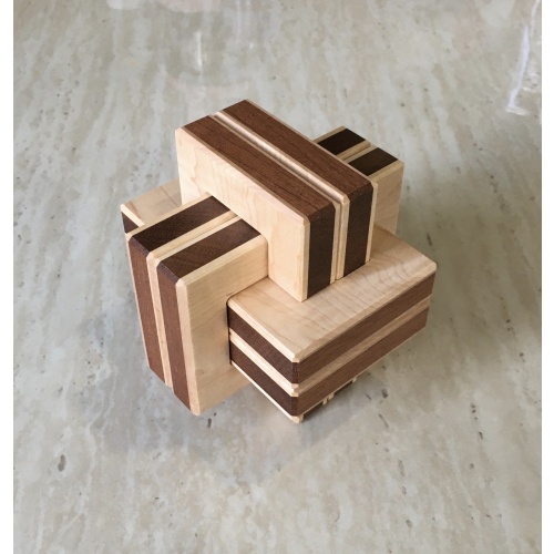 Dondrian square by Don Knuth, Stan Isaacs and Karen Kalinsky (IPP37)