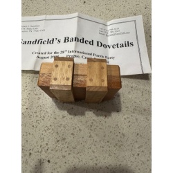 Sandfields Banded Dovetail Puzzle designed by Perry McDaniel, crafted by Kathleen Malcolmson