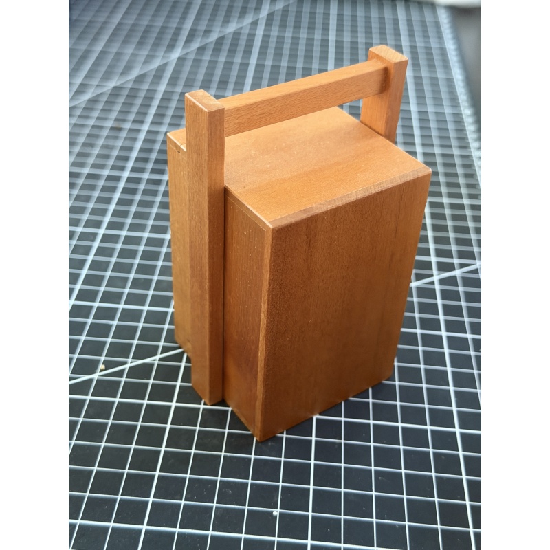 Ramen Delivery Box - Karakuri by Kyoko Hoshino