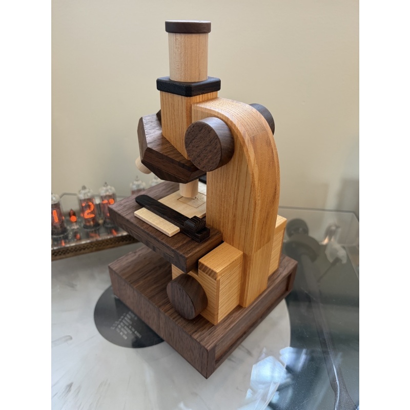 Microscope RF-86 (by Hiroshi Iwahara of KCG)