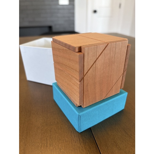 R CUBE 3 (by Hideaki Kawashima of KCG)