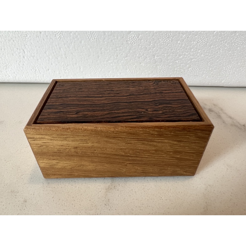 Aha Box (by Cubic Dissection)