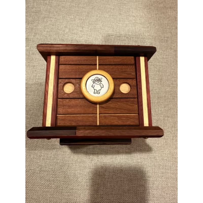 EWE EFO (UFO) by Kel Snake