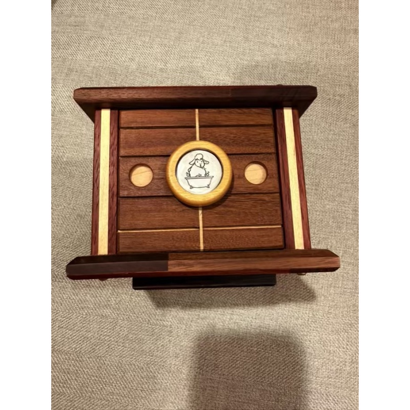 EWE EFO (UFO) by Kel Snake