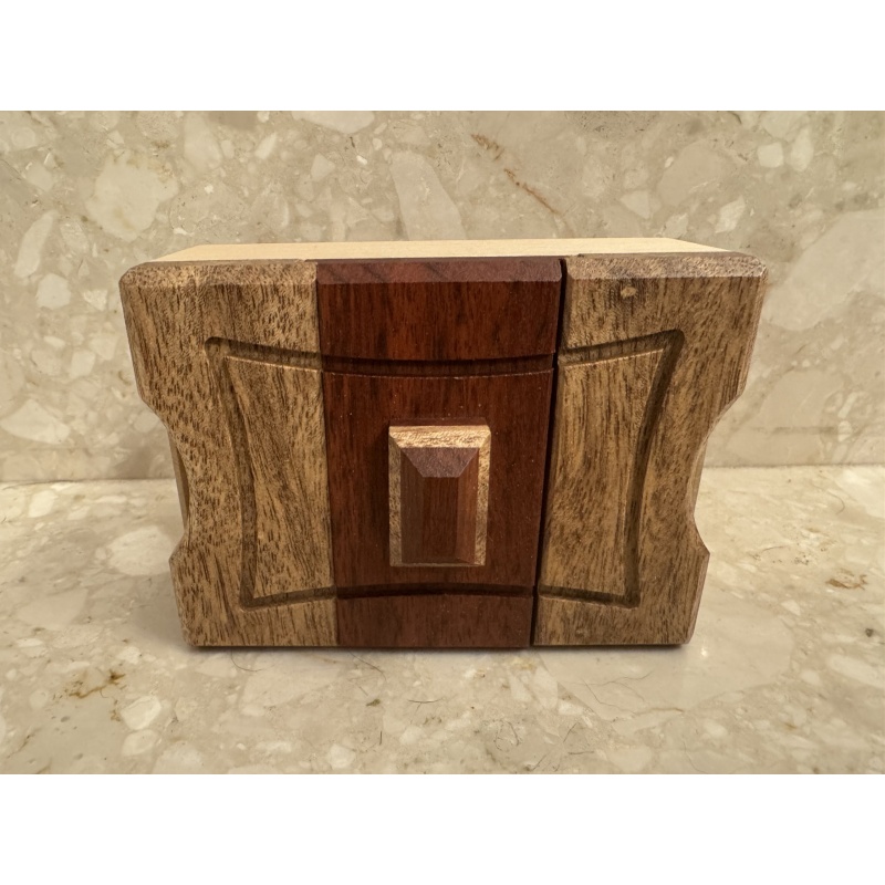 Juno - Card Case
