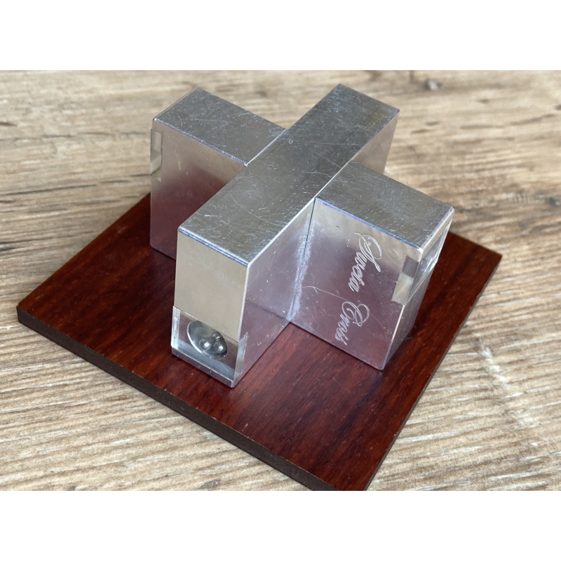 Sveta Cross - Strijbos