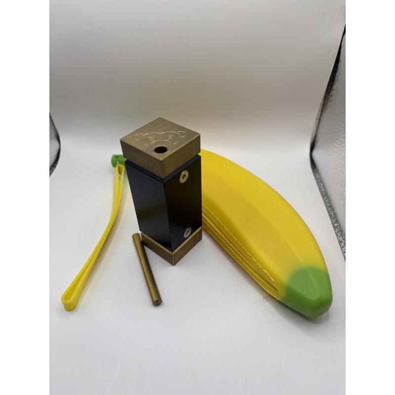 Feed the Monkey - Two Brass Monkeys