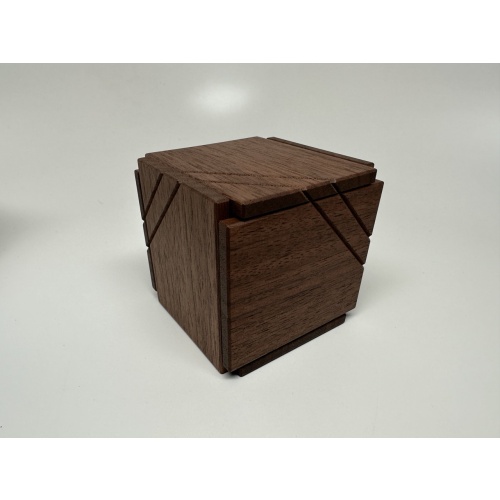 Kawashima Karakuri Origin Regression Cube